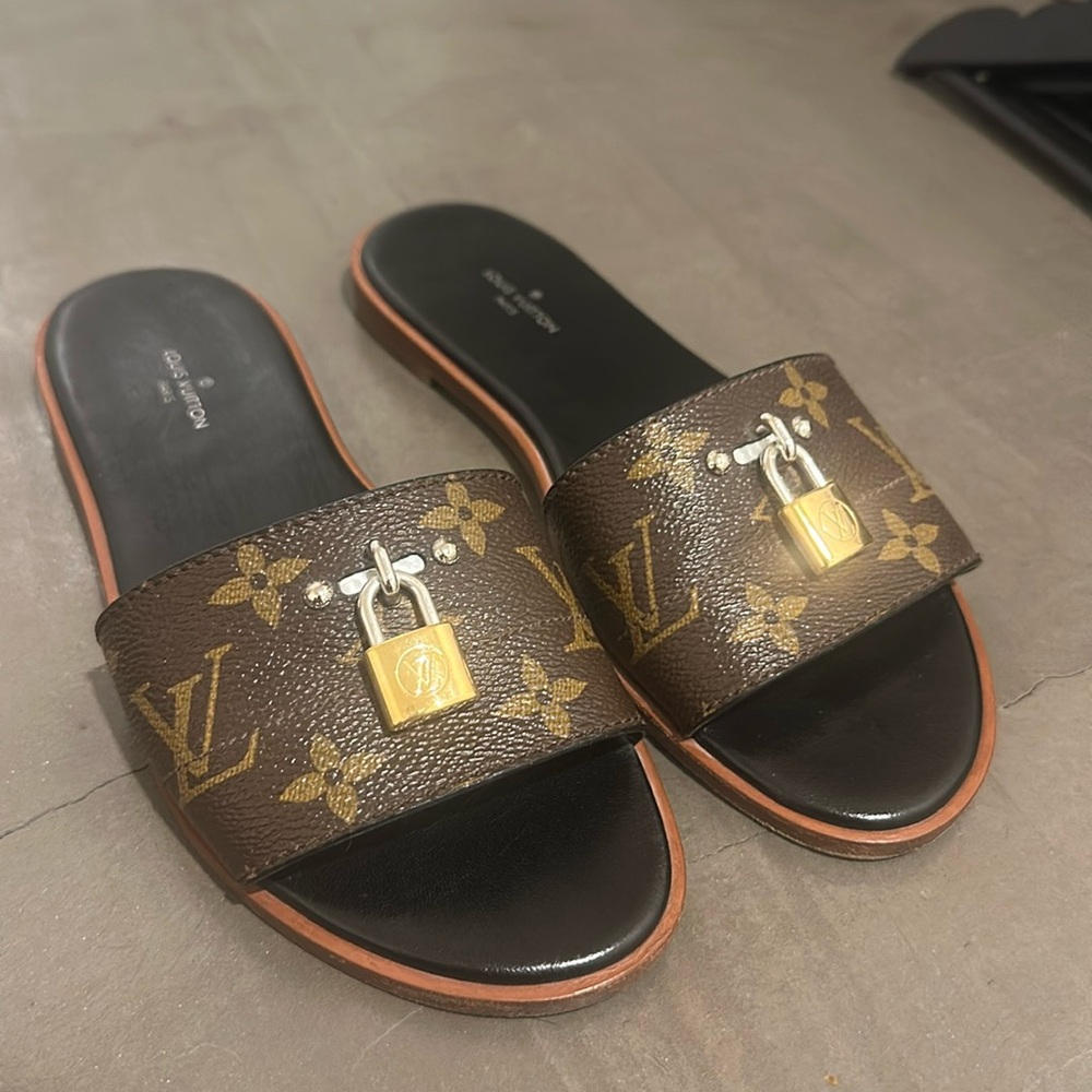 Louis Vuitton Lock It Mule